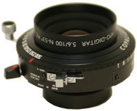 Schneider Digitar 5.6/100mm in elicoide e baionetta e otturatore Copal 0